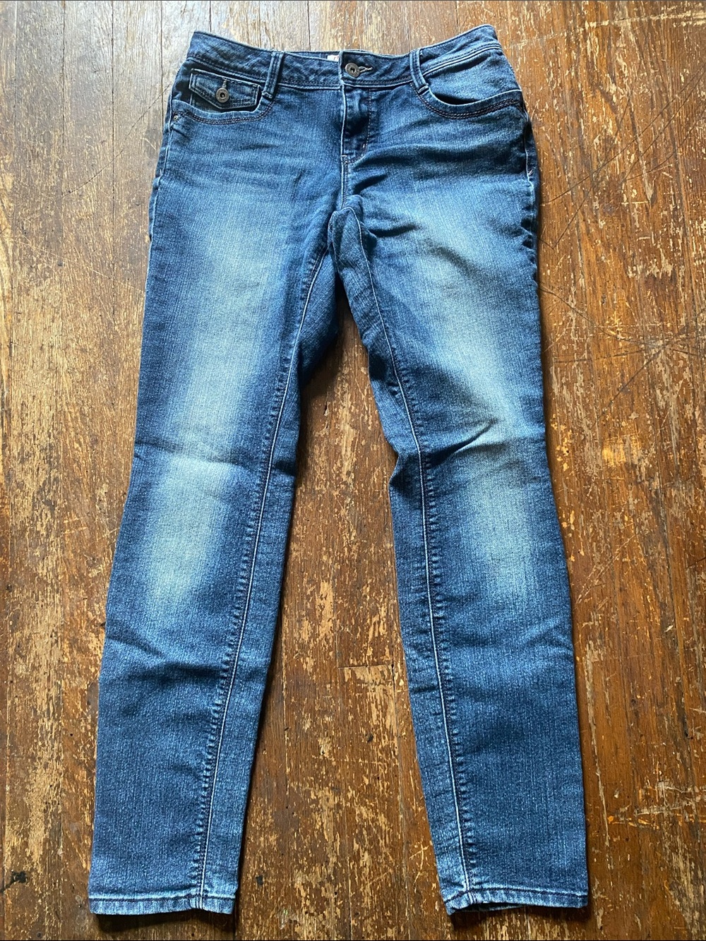 lei Women's Skinny Jeans in Medium Blue size 7